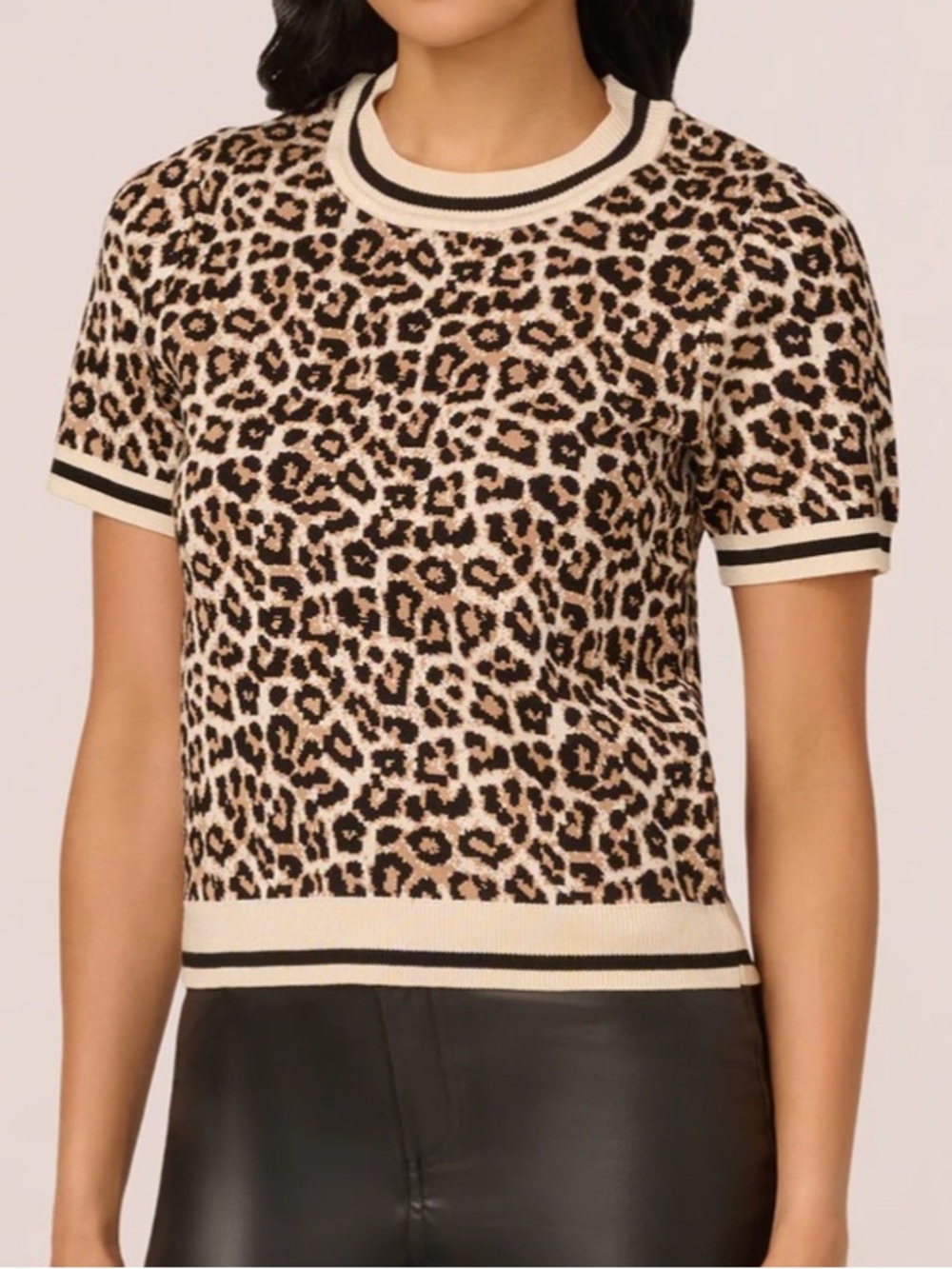 Adrianna Papell Cream & Black Leopard-Print Short Sleeve Knit Top